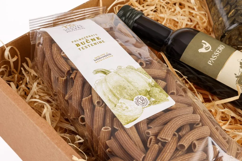 Bučna poezija - slika 6